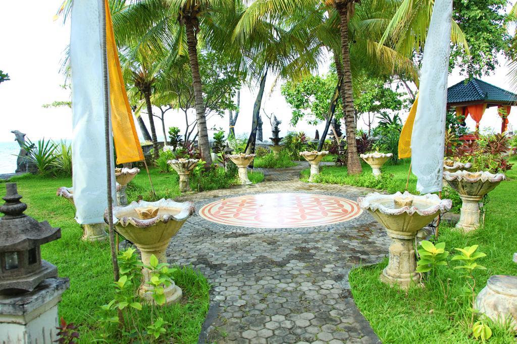 Felicianas Resort Tejakula Exterior photo